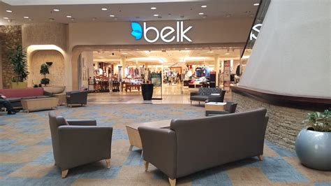 belk in valley mall hours.